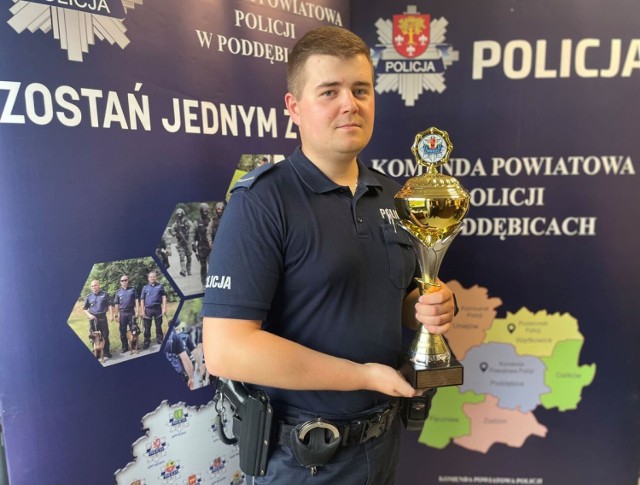 Sierżant Jakub Stasiak zdobył drugie miejsce w eliminacjach wojewódzkich XIII Ogólnopolskich Zawodów Policjantów Dzielnicowych „Dzielnicowy roku 2023”