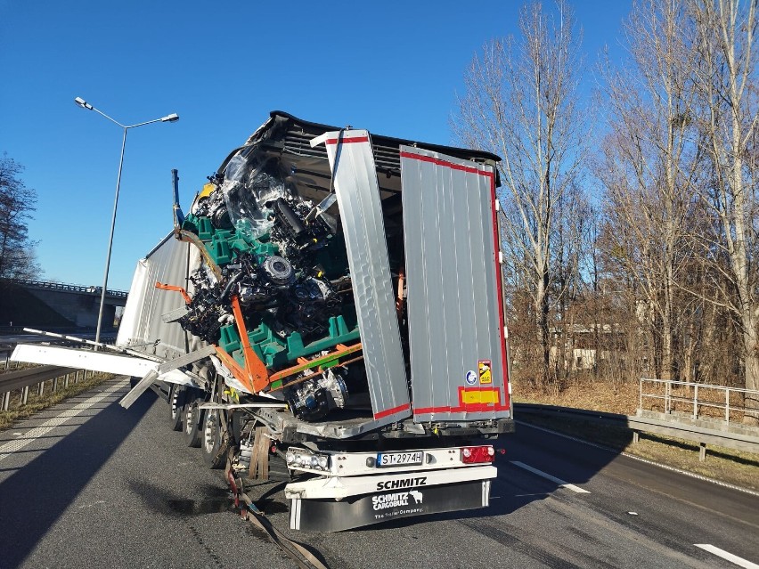 Wypadek na autostradzie A4 pod Wrocławiem. Mnóstwo silników...