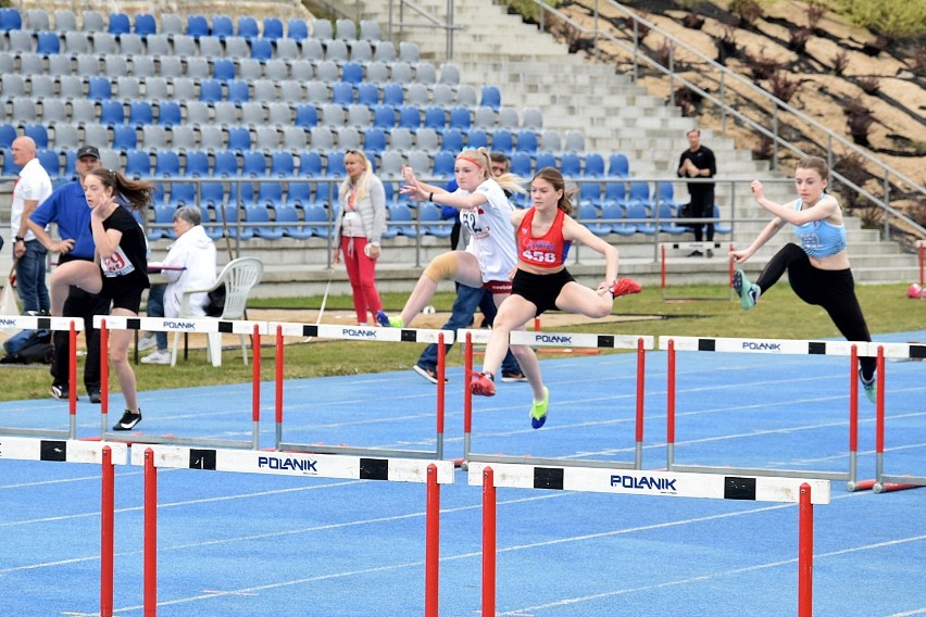 Lekka atletyka. Na stadionie przy ul. Żeromskiego odbył się Ogólnopolski Miting Kwalifikacyjny Gwdy. Zobaczcie zdjęcia z tej imprezy