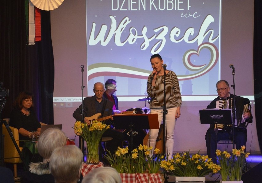 Muzyka, fotografie, opowieści…, czyli „Dzień Kobiet we Włoszech w koneckim domu kultury" [ZDJĘCIA]