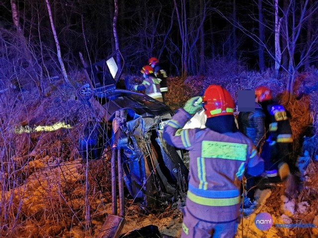 Wypadek BMW na alei Królowej Jadwigi we Włocławku. Chwile później drugi wypadek