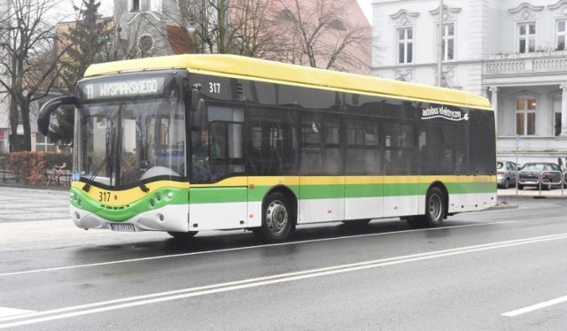 Wiele autobusów MZK w Zielonej Górze ma na swoim pokładzie defibrylatory AED
