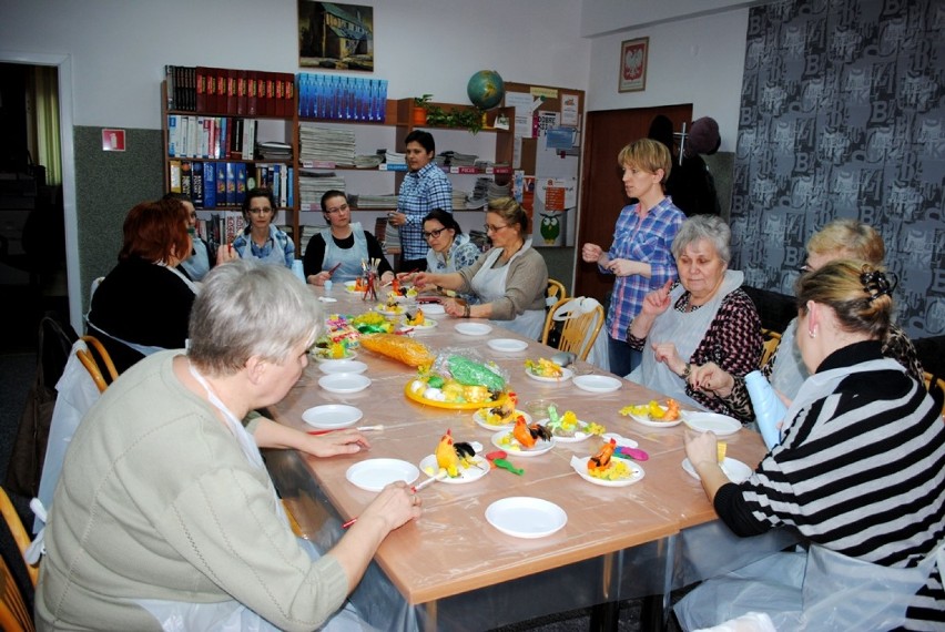 Dzień Kobiet w łęczyckiej bibliotece