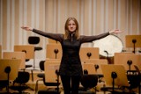 Wielki sukces Agaty Zając. Dyrygent rezydent Filharmonii Sudeckiej będzie pracowała z najlepszymi orkiestrami Wielkiej Brytanii.