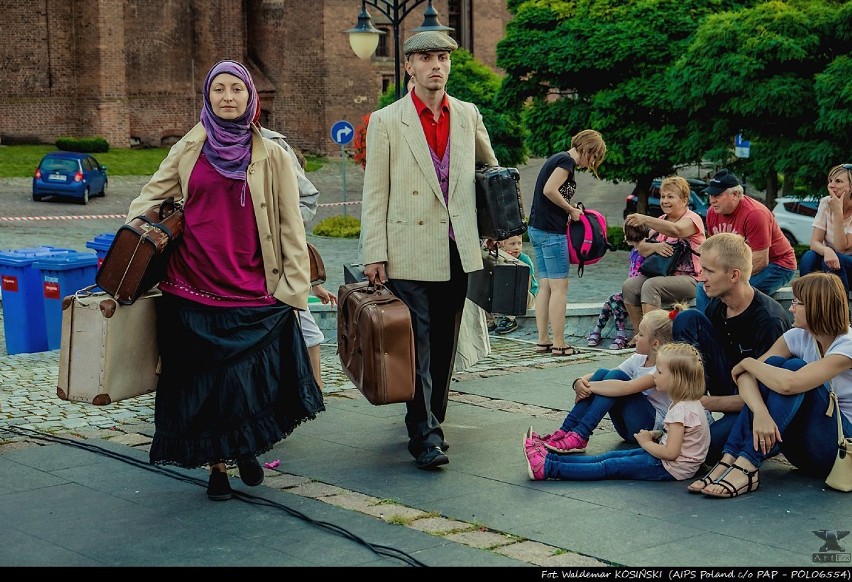 Kwidzyn: Festiwal Ulicznej Sztuki 2016. Teatr Nikoli, 3.5 oraz Pinezka [ZDJĘCIA]