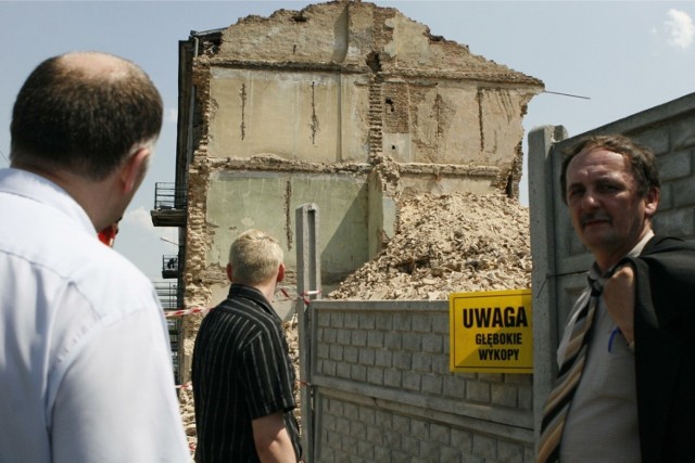 Zobacz kolejne zdjęcia/plansze. 

Przesuwaj zdjęcia w prawo - naciśnij strzałkę lub przycisk NASTĘPNE