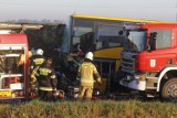 Tragiczny wypadek w Wielkopolsce. Osobówka zderzyła się z autobusem. Jedna osoba nie żyje, sześć zostało rannych