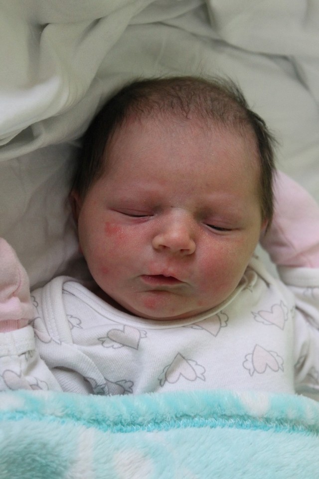 Zuzanna Grzesiek, córka Justyny i Przemka, urodziła się 8 grudnia. Ważyła 3600 gramów.