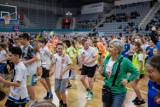 Najmłodsi opanowali Arenę Jaskółka Tarnów. Świetna zabawa podczas Tarnowskiego Dnia Sportu. Dużo zdjęć!