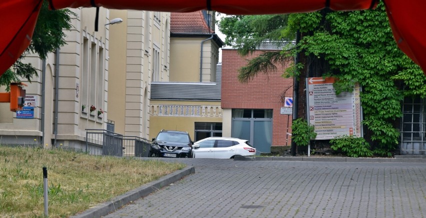 Do szpitala w Stargardzie trafi sprzęt z rozmontowanego szpitala tymczasowego w szczecińskiej Netto Arenie. M.in. respirator, defibrylatory
