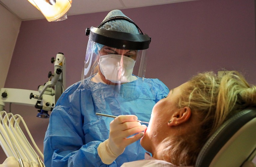 Dentyści w Szczecinie mają problem z prowadzeniem gabinetów. Brakuje im środków higienicznych i dezynfekujących