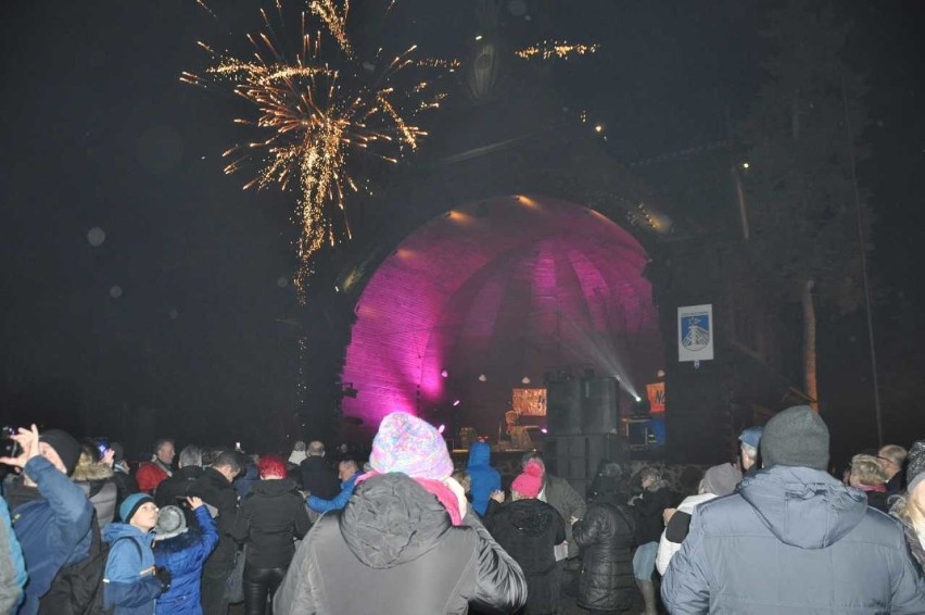 Sylwester w Ciechocinku. Tak powitano 2018 rok [zdjęcia]