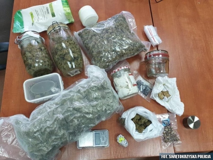 Policjanci z Kielc przejęli pokaźną ilość narkotyków