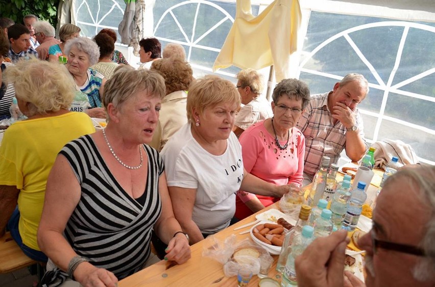 Oleśniccy emeryci w Wietrznej Stajni