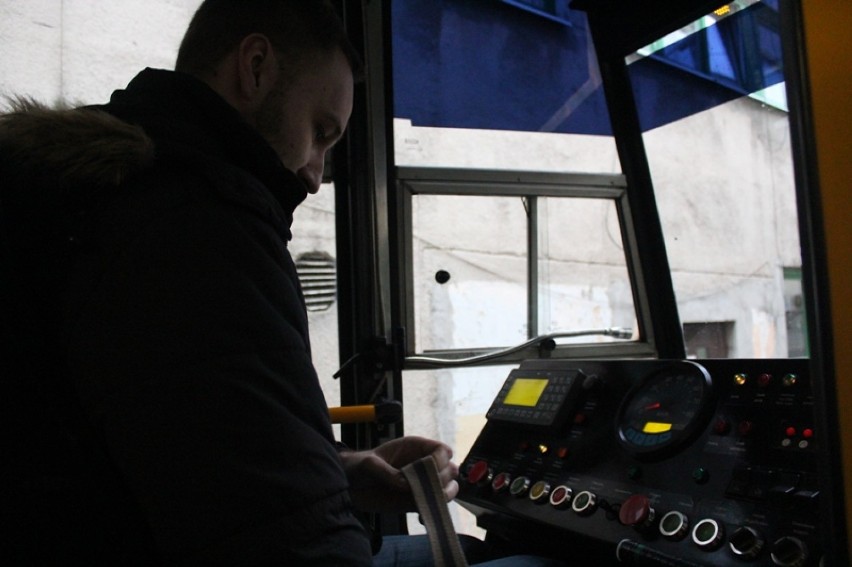 Katarzynka 2013: Poznaniacy zwiedzali zajezdnię i prowadzili tramwaj [zdjęcia]