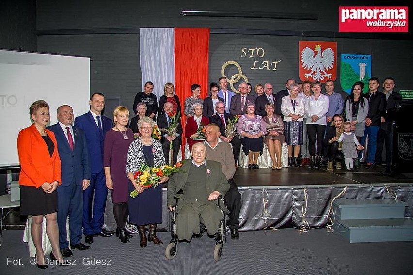 W Czarnym Borze świętowano wspaniałe jubileusze kilku par małżeńskich oraz urodziny 90+