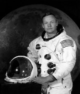 Neil Armstrong nie żyje. Był pierwszym astronautą na Księżycu