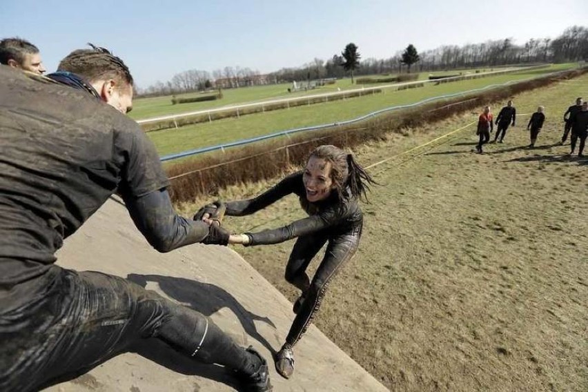 Runmageddon 2019 Wrocław. Zobacz najciekawsze przeszkody [GALERIA]