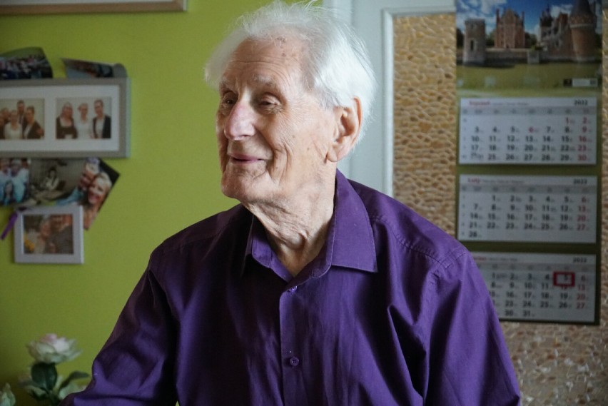 Pan Maksymilian Krawczyk, mieszkaniec Jaworzna, obchodził swoje 100. urodziny.