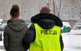 Radomsko. "Grafficiarze" w rękach policji. Odpowiedzą na zniszczenie baneru i elewacji