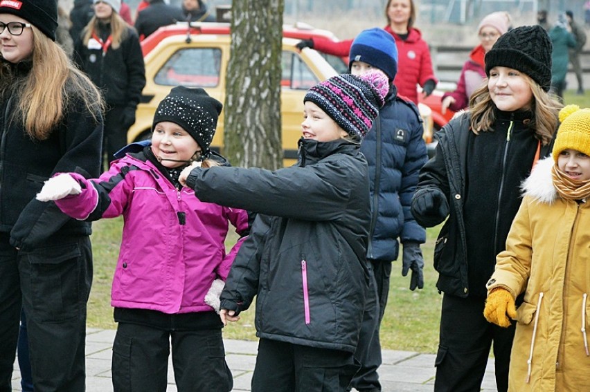 Szczerców. Blisko 200 osób morsowało dla chorego Patryka Grabary [GALERIA]