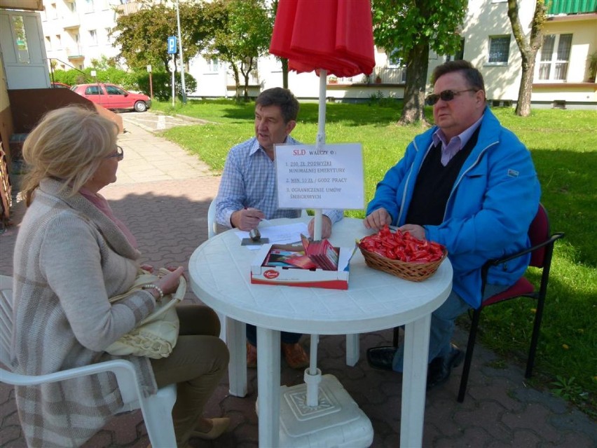 SLD w Zduńskiej Woli zbiera podpisy pod ustawami obywatelskimi