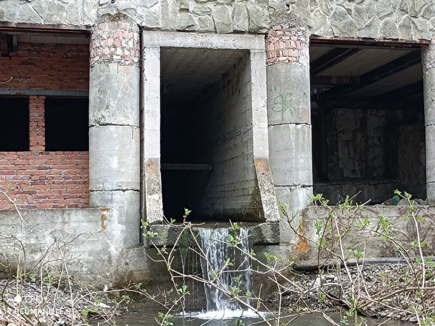 Ośrodek Porąbka Kozubnik od lat 90. zaczął pustoszeć i...