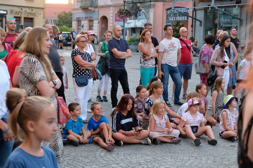 Spektakl "La Trottola" Compania Depaso z Włoch przyciągnął...