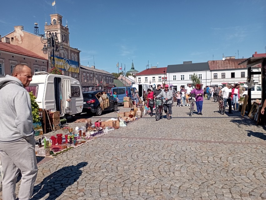 Wrześniowe Targi Kolekcjonerów trwają na skierniewickim Rynku