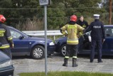 Zderzenie dwóch samochodów na Bulwarze Nadodrzańskim w Głogowie