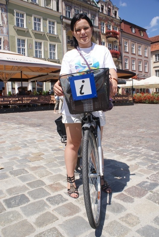 Poznań: Informatorzy na rowerach pomagają turystom [ZDJĘCIA, WIDEO]