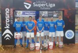 KROSNO ODRZAŃSKIE: Hurtownia King obroniła tytuł w Lubuskiej Superlidze Futsalu! W przyszłym roku kolejna odsłona imprezy? (ZDJĘCIA)