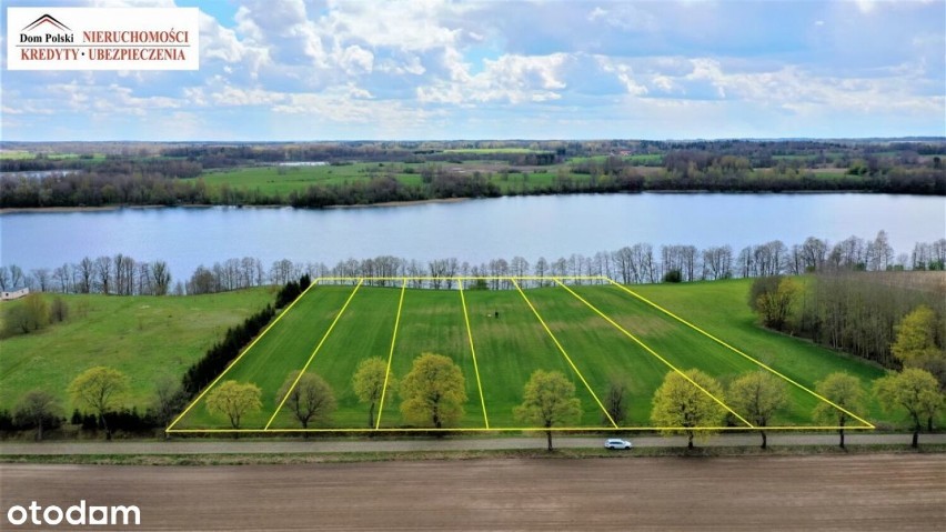 Działki z linią brzegową Jeziora Mieruńskiego we wsi Garbas...