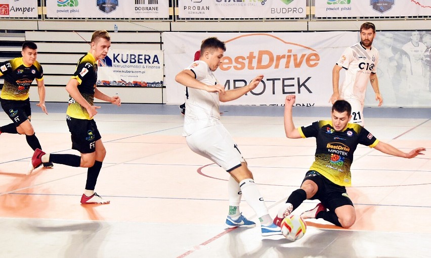 W meczu I ligi Futsal Powiat Pilski pokonał FC 10 Zgierz. Zobaczcie zdjęcia z tego spotkania