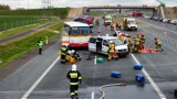 Ćwiczenia służb na drodze ekspresowej S5 Świecie - Bydgoszcz. Zobacz zdjęcia i wideo