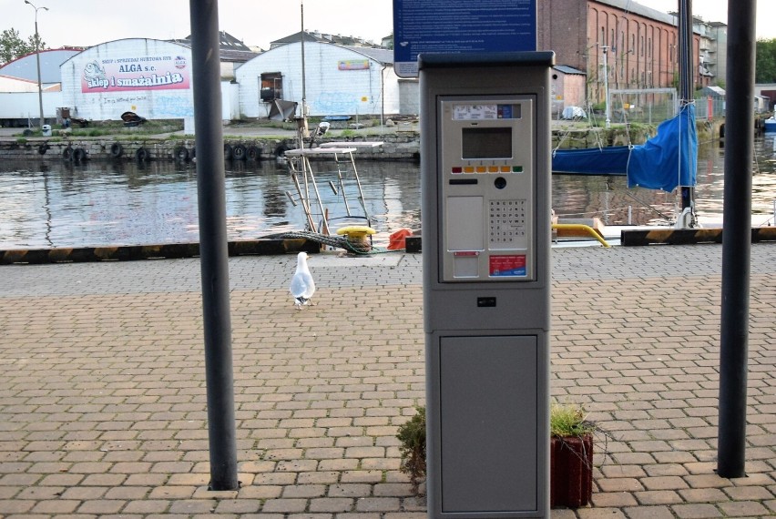 Na Bulwarze Portowym w Ustce obowiązuje strefa płatnego...