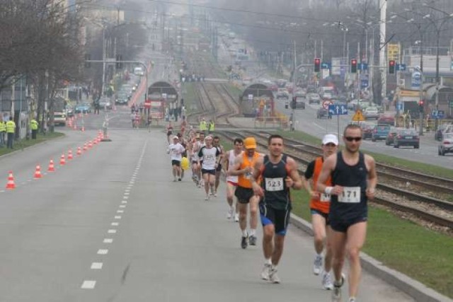 Półmaraton Dąbrowski cieszy się wśród biegaczy wielką popularnością