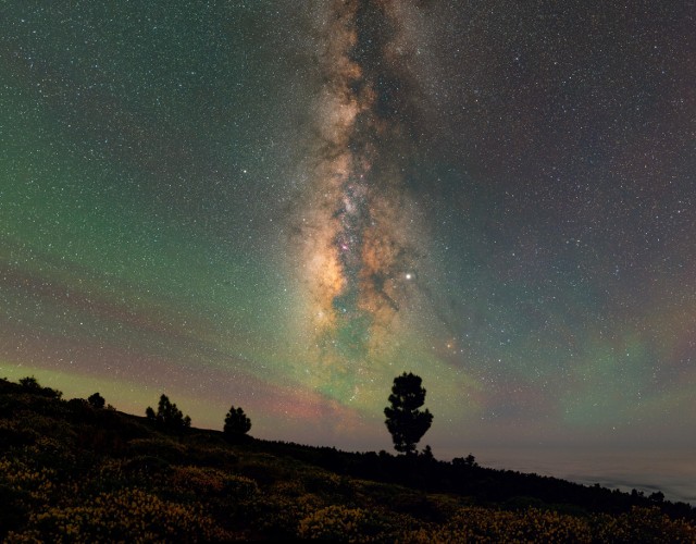 Panorama Drogi Mlecznej. 31 maja 2019, La Palma, Hiszpania