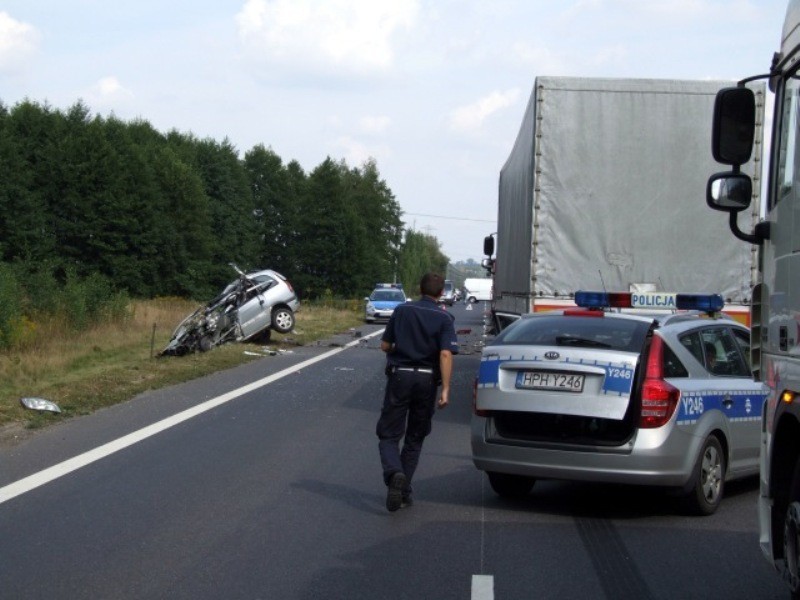 Wypadek na Trasie Popiełuszki w Płocku. Jedna osoba nie żyje