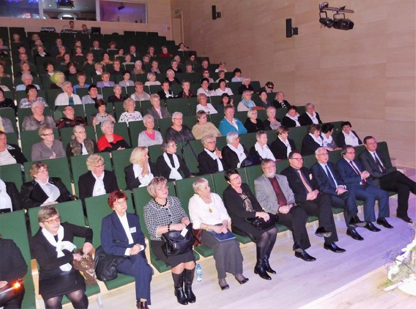 Seniorzy z Siemianowickiego Uniwersytetu Trzeciego Wieku zdobyli 3 miejsce w plebiscycie DZ