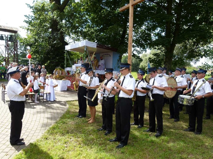 Gaszyn: Msza, loteria i zabawa połączone z dożynkami [ZDJĘCIA]