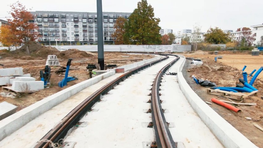 Tramwaj na Winnicę. Ułożono już trzy kilometry torów. Kiedy otwarcie nowej trasy?