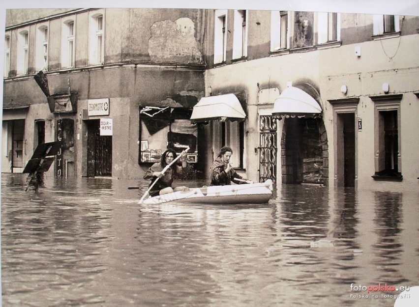 20 lat temu przeżyliśmy Powódź Tysiąclecia (GALERIA)