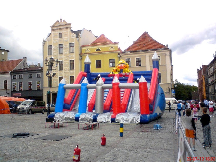 Gry i Zabawy na Nowym Rynku w Toruniu