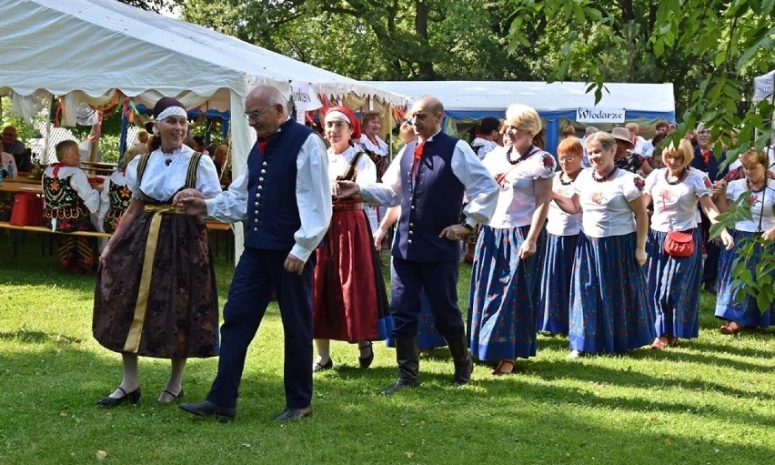 Po raz trzeci odbyło się Święto Stroju Ludowego i Narodowego...