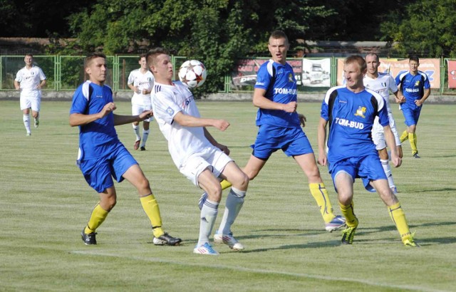 Centrum Pelplin - Amator Kiełpino 6:1 (3:1) - zdjęcia z meczu