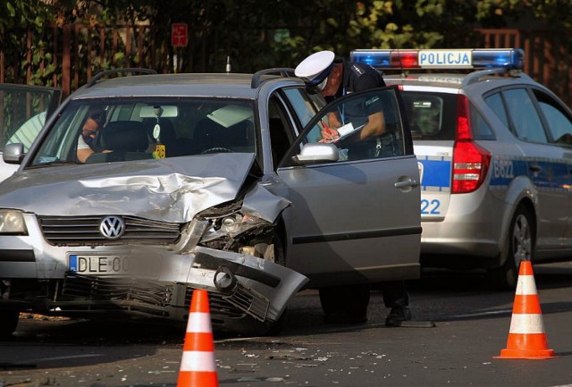 Wypadek na Wrocławskiej w Legnicy