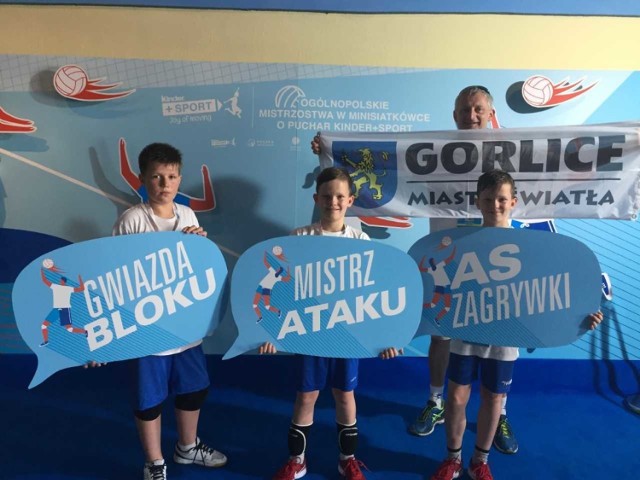 Wicemistrzowie Małopolski: Maksymilian Gorzkowicz, Borys Kozień i Leon Kozień z GKPS  zagrali w Wielkim Finale w Zabrzu