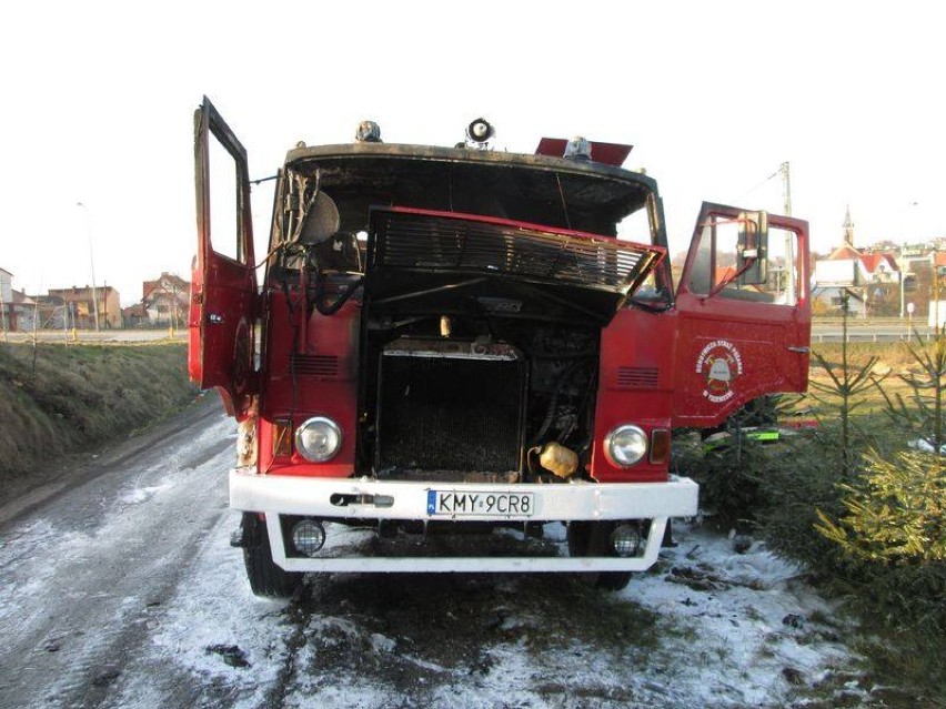 Płonąc wóz strażacki OSP Trzemeśnia