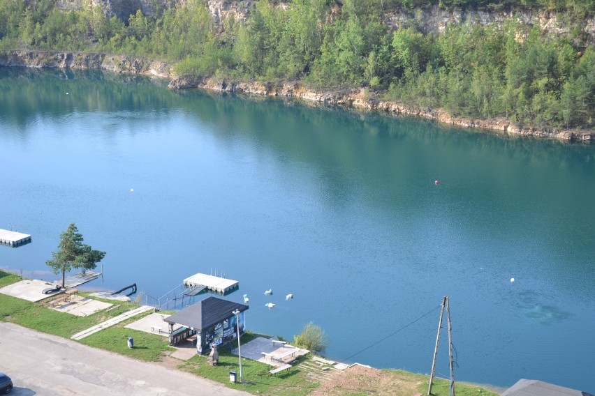 Baza nurkowa w Jaworznie znajduje się przy Parku Gródek...